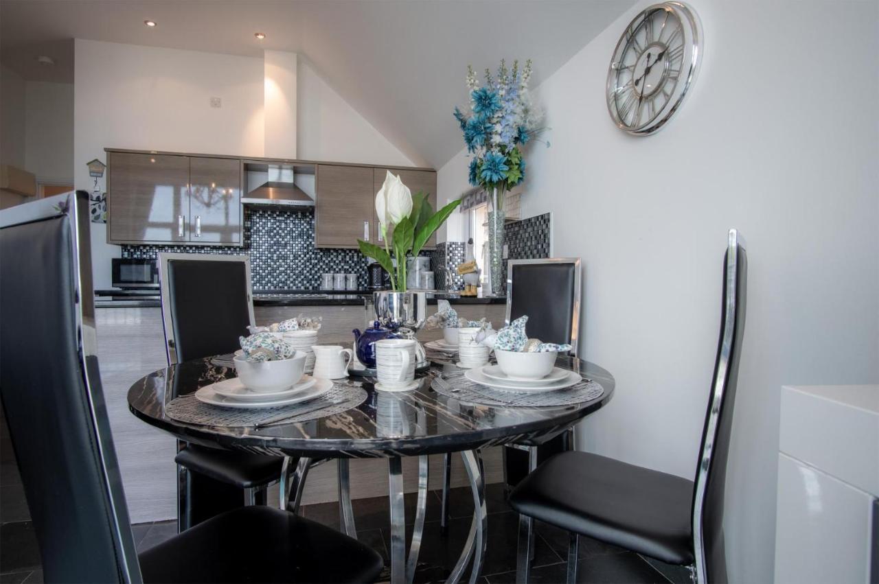 Nautilus - 2 Bedroom Apartment - Пендайн Екстериор снимка