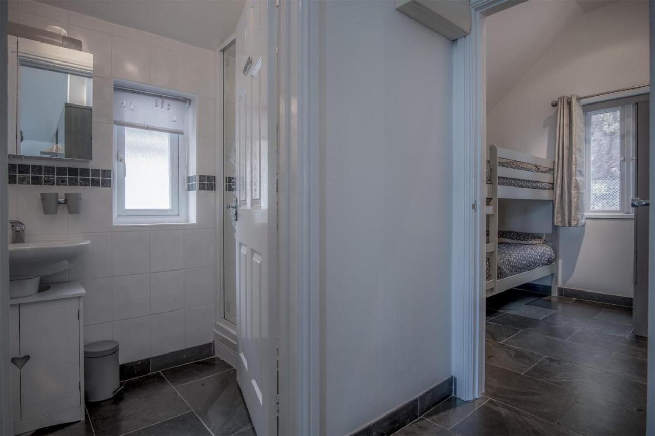 Nautilus - 2 Bedroom Apartment - Пендайн Екстериор снимка